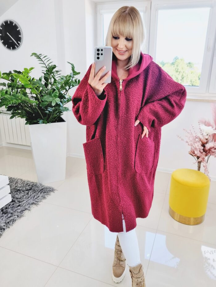 Bluza Plus Size Supełkowa z Bukli Oversize Bordowa - obrazek 2