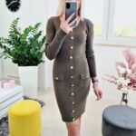 Sukienka Meri Slim Guziki Khaki - obrazek 3
