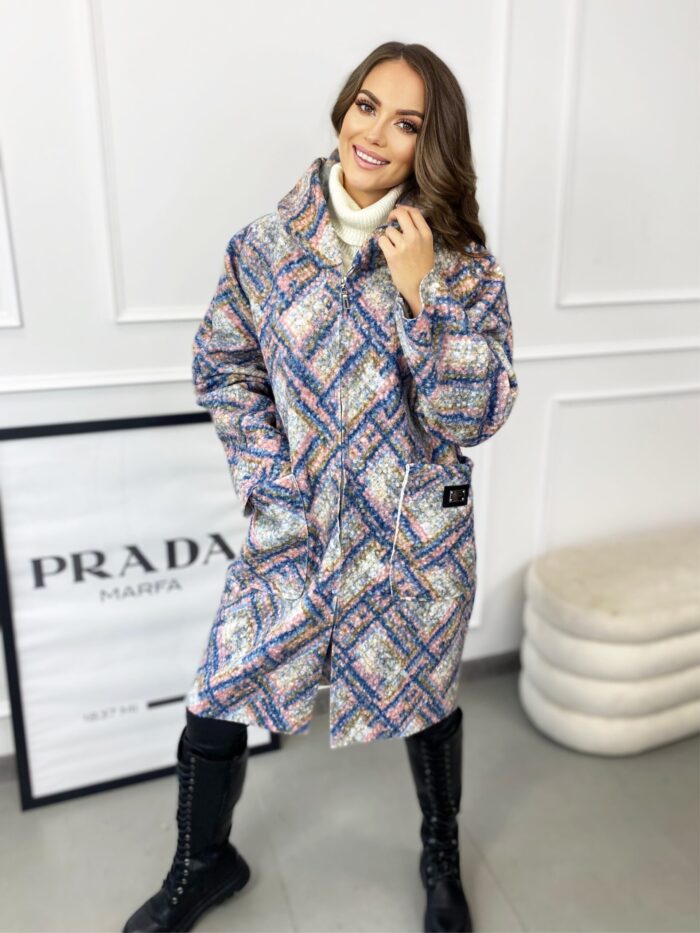 Płaszczyk z Bukli Oversize Niebieski w Krate Plus Size - obrazek 4