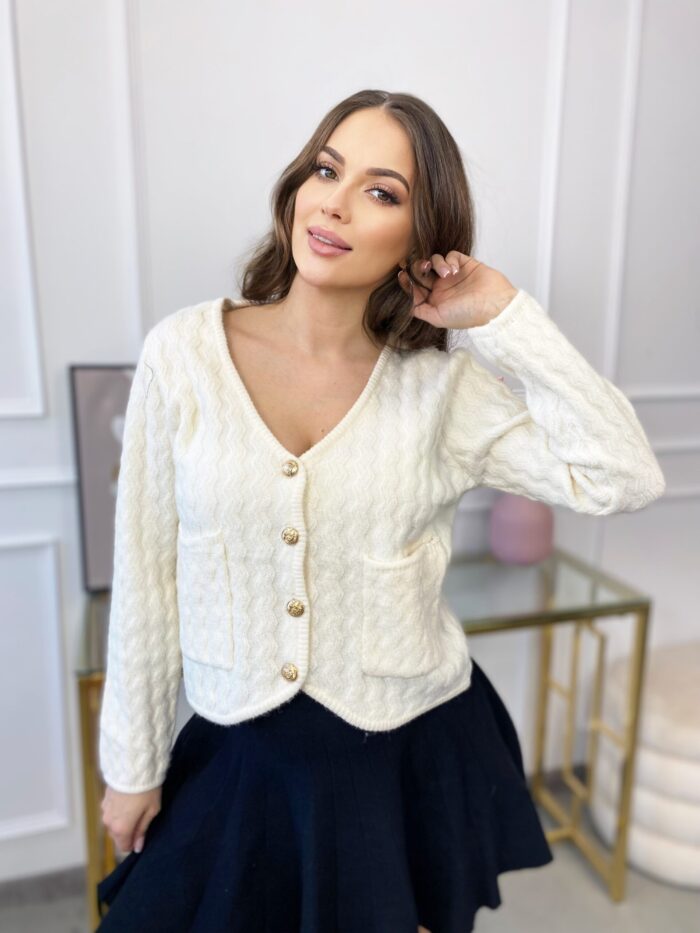 Sweterek Kremowy Exquiss's Chanel - obrazek 3