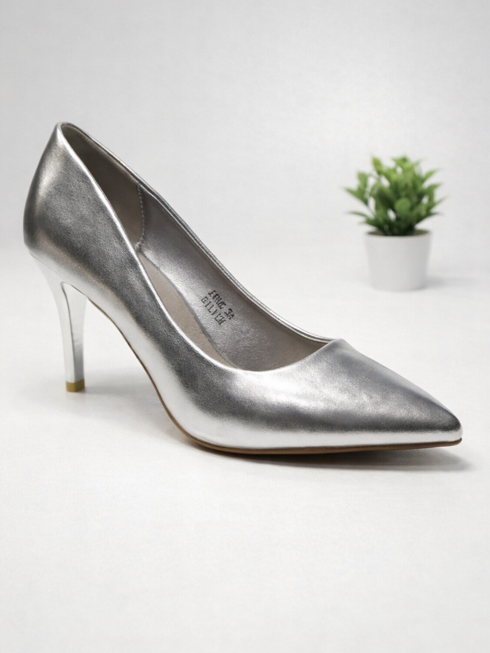 Czółenka Metaliczne Srebrne Z Lustrzaną Szpilką