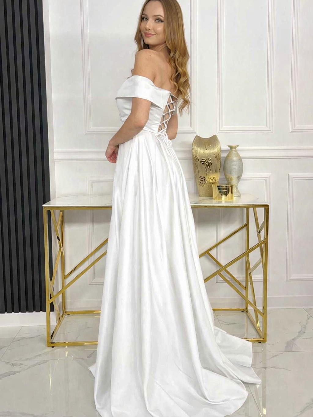 Sukienka Hiszpanka Satynowa Biała Ślubna