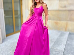 Sukienka Maxi Na Ramiączkach Satynowa Gwen Amarantowa<span> - </span>38/M