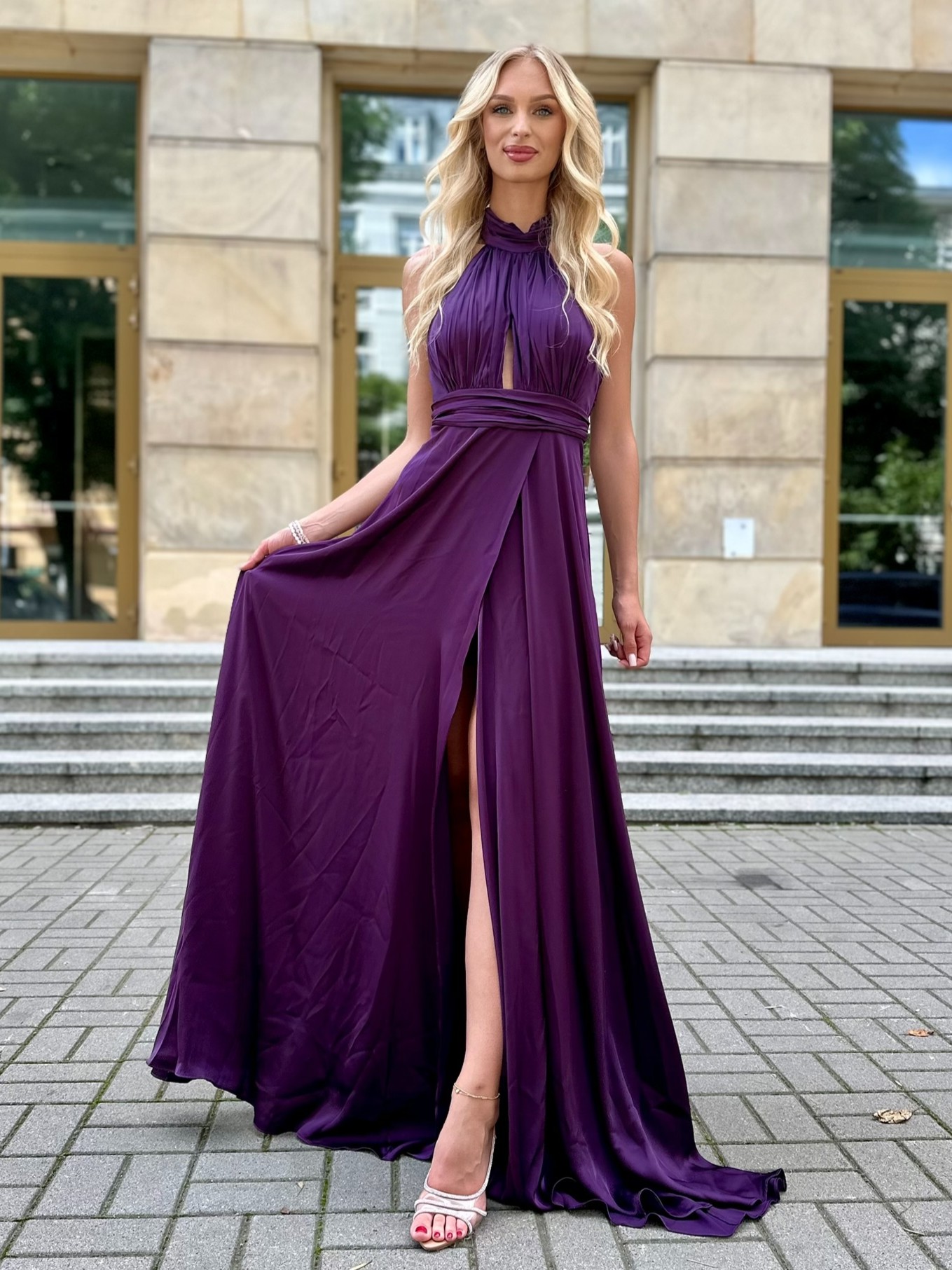Sukienka Maxi Satynowa Evento Śliwkowa