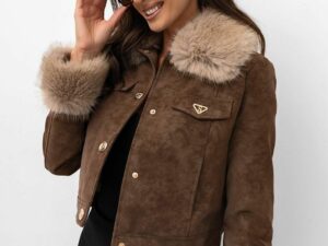 Kurtka Krótka Zamszowa Z futerkiem Sofia Czekoladowa<span> - </span>S