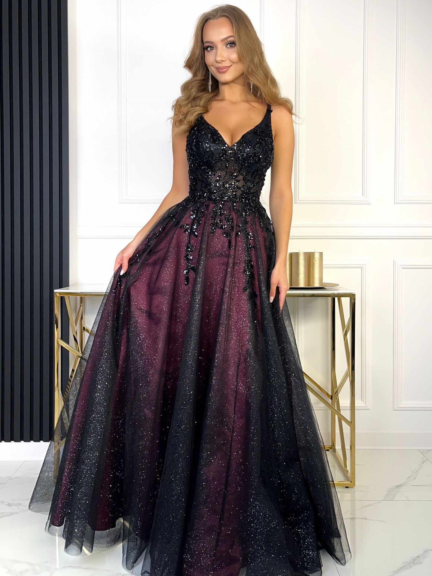 Sukienka Tiulowa Na Ramiączkach Fererro Czarna z Bordo