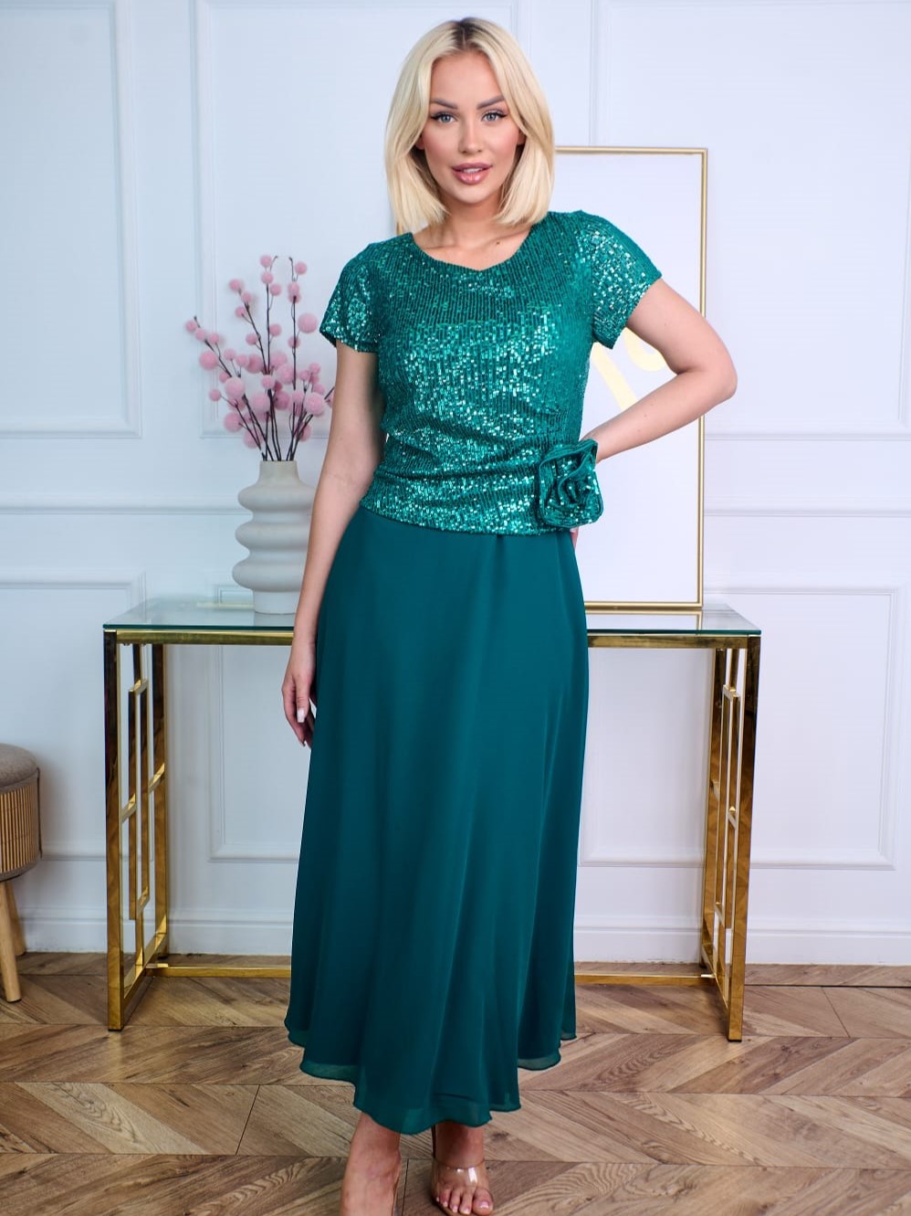 Sukienka Midi Z Cekinami Róża Butelkowa Zieleń