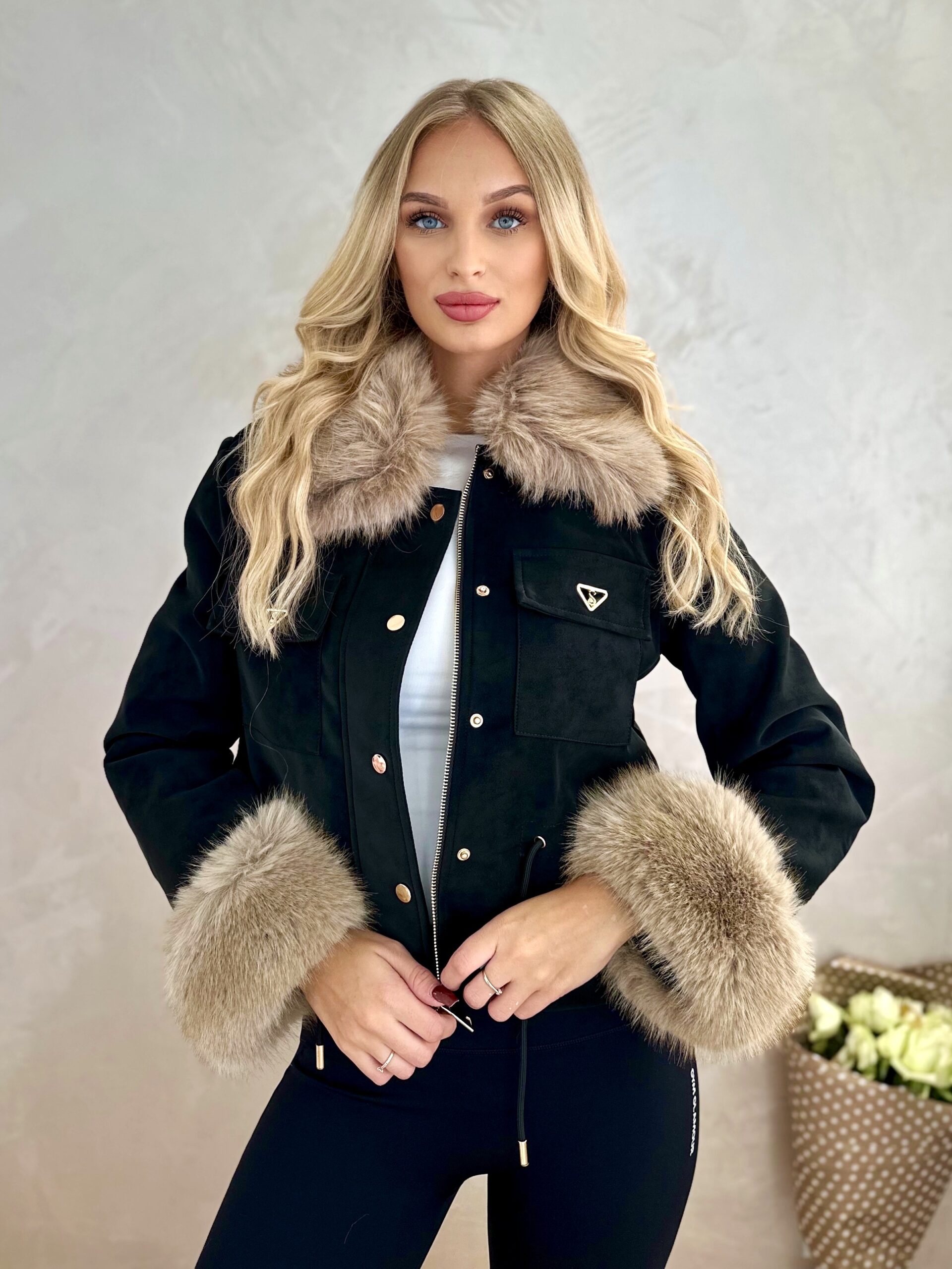 Kurtka Krótka Zamszowa Z futerkiem Lordis