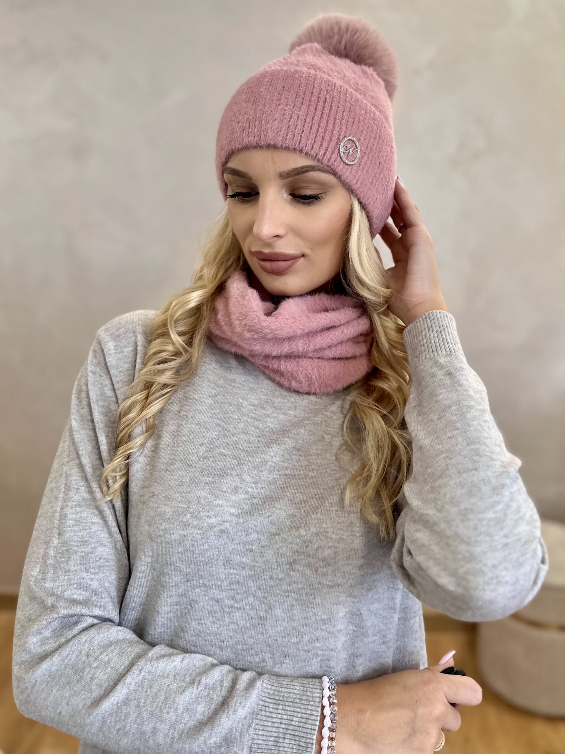 Komplet Alpaka Czapka Z Pomponem + Komin Pudrowy Róż