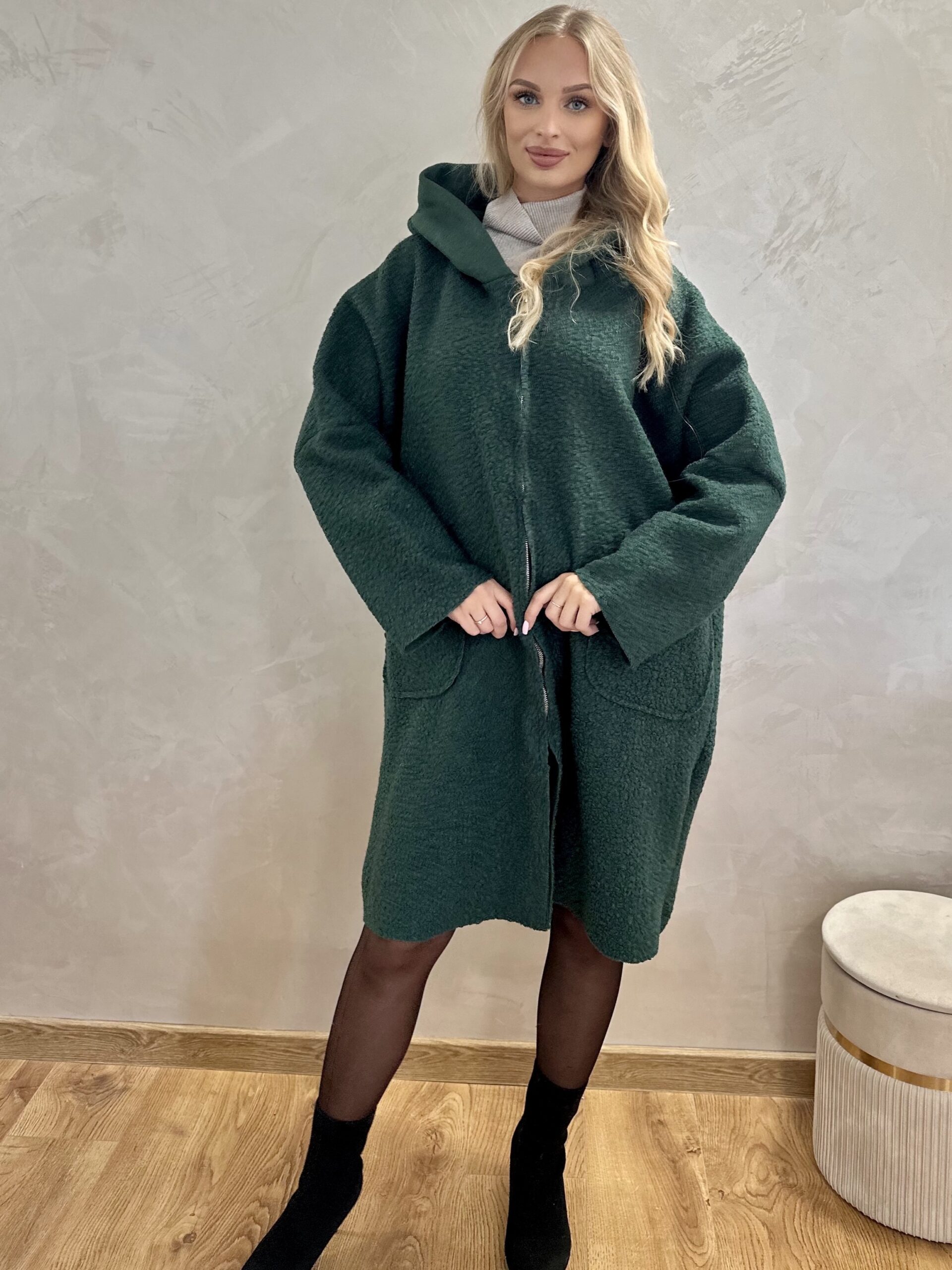 Bluza Plus Size Supełkowa z Bukli Oversize Butelkowa Zieleń