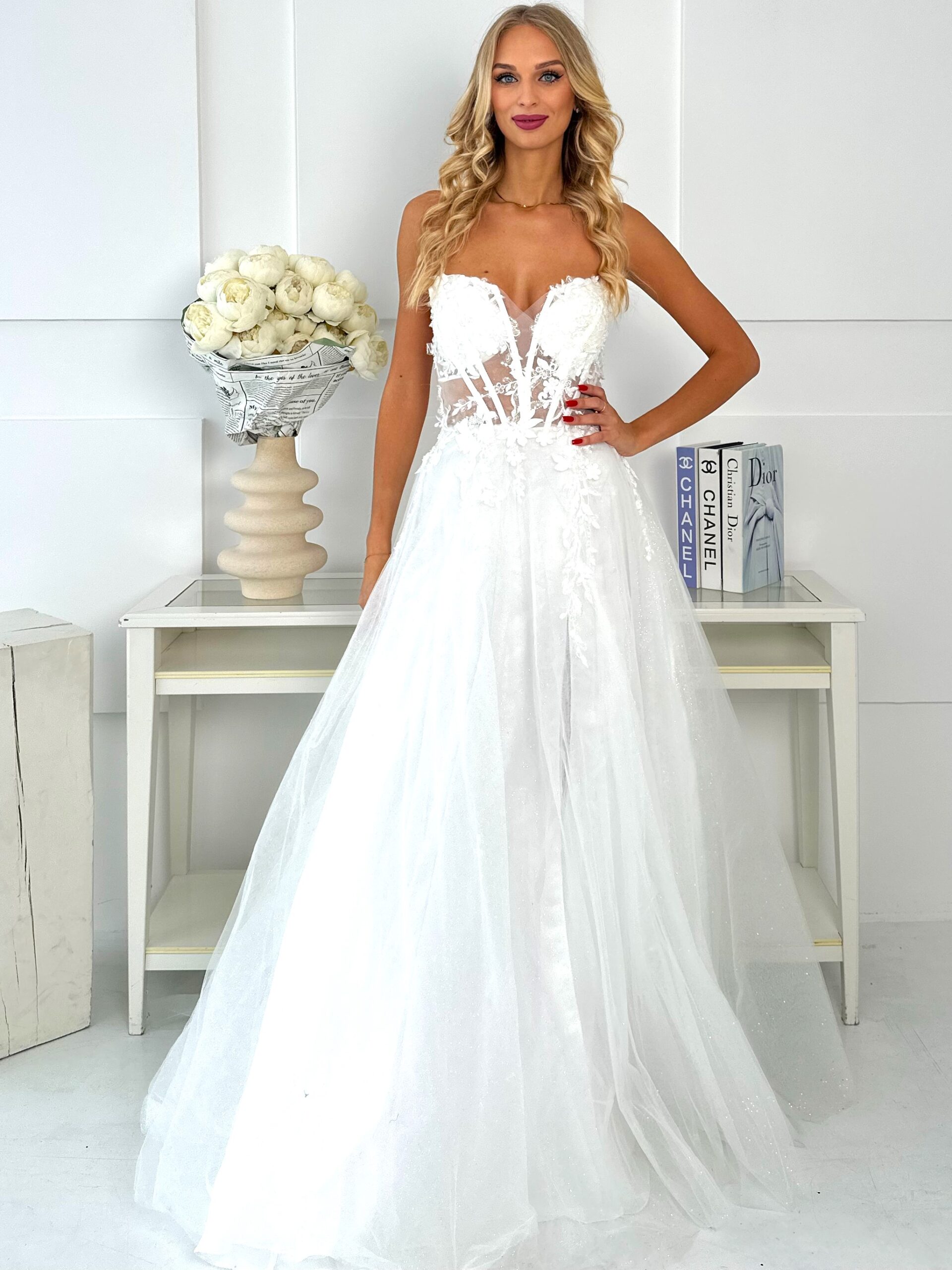 Sukienka Ślubna Tiulowa Biała Limoncello