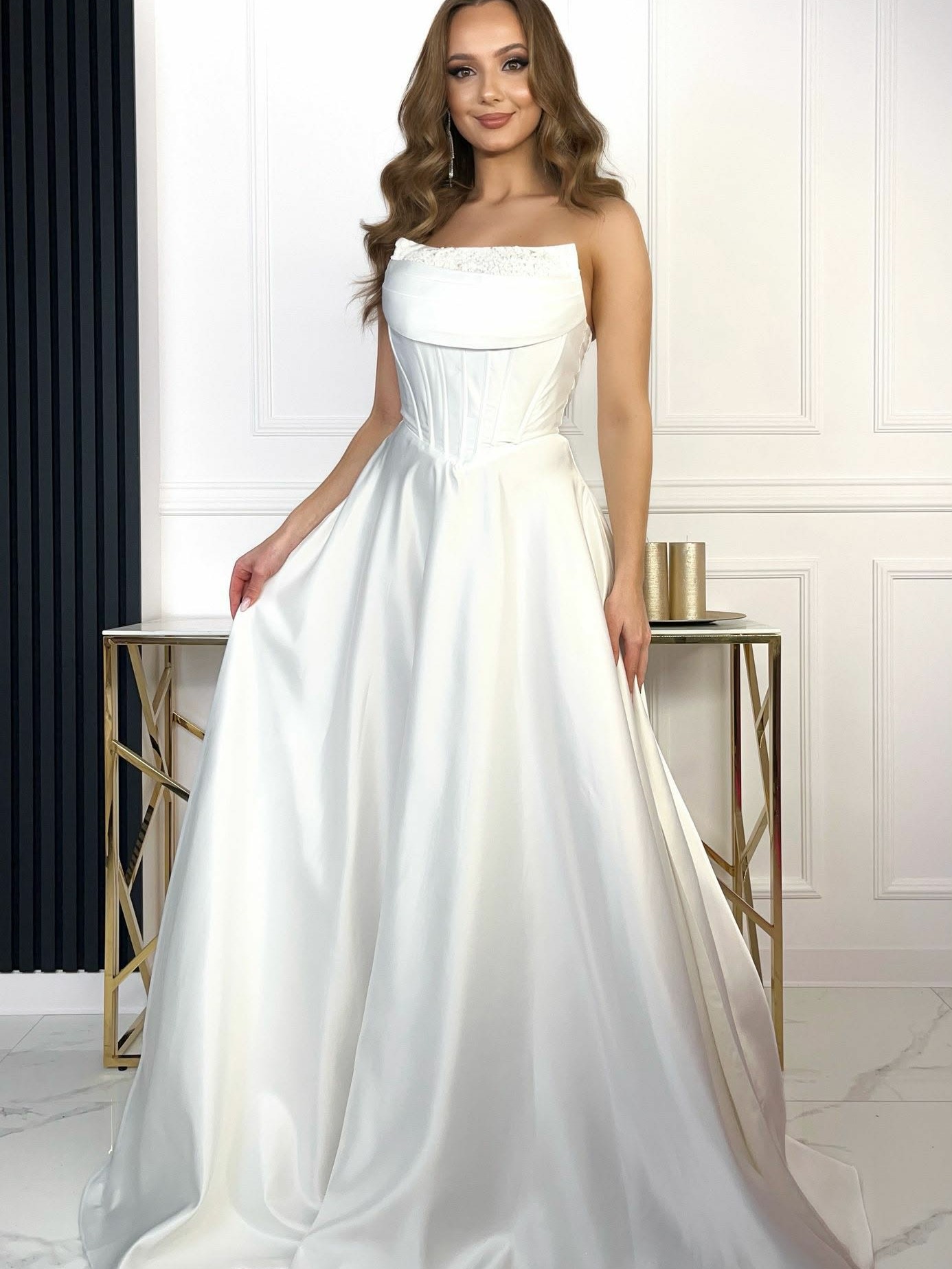 Sukienka Ślubna Satynowa Pelagra Biała