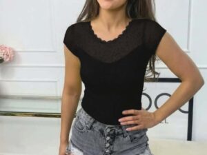 Bluzka Koronkowa Krótki Rękaw Czarna