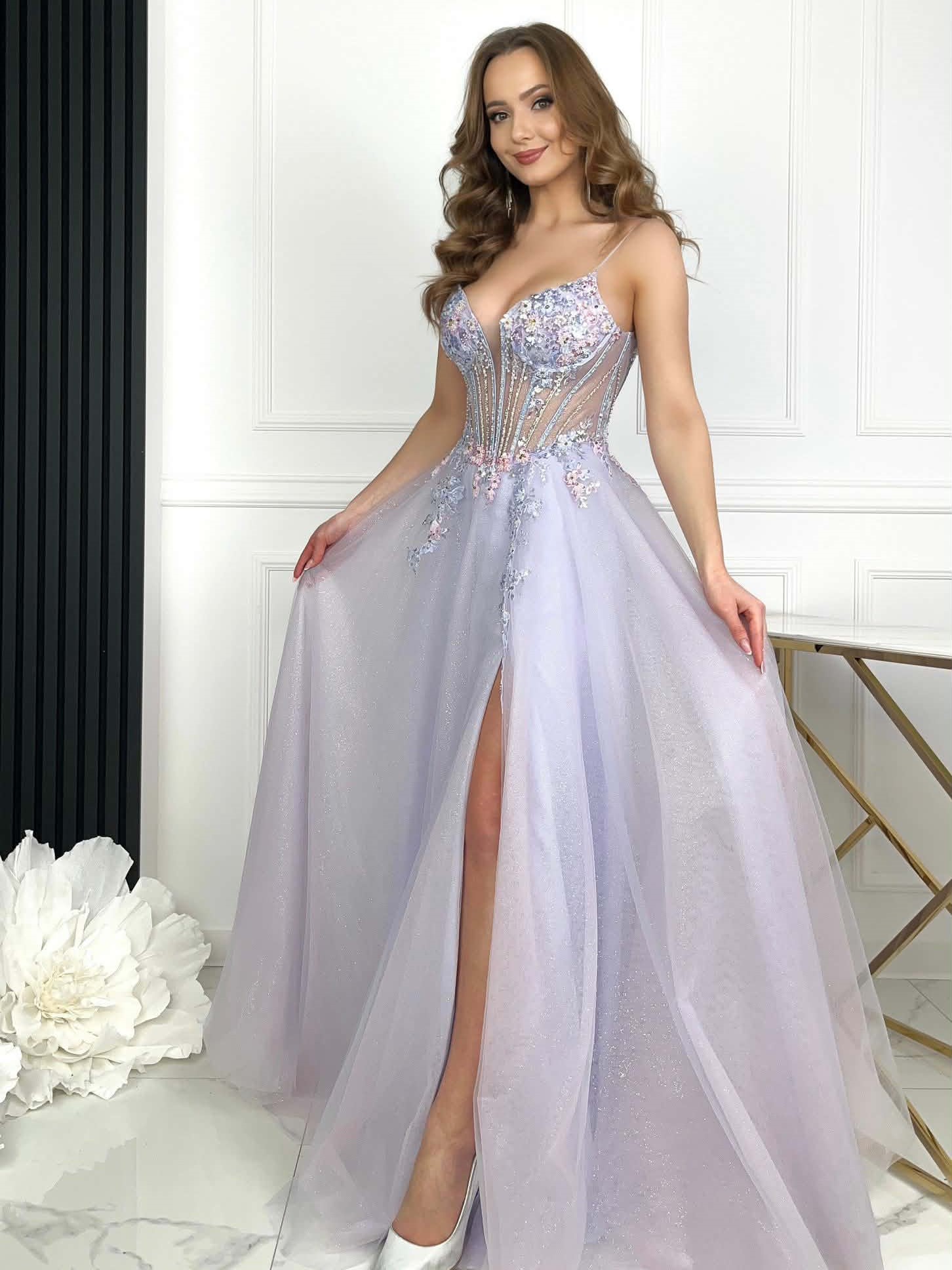 Sukienka Tiulowa Na Ramiączkach Maritna Lilac