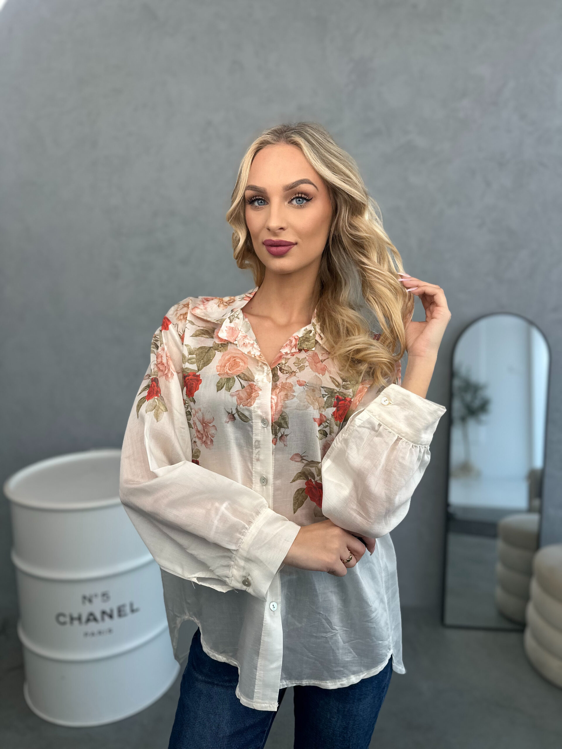 Koszula W Kwiaty Biała Lorena