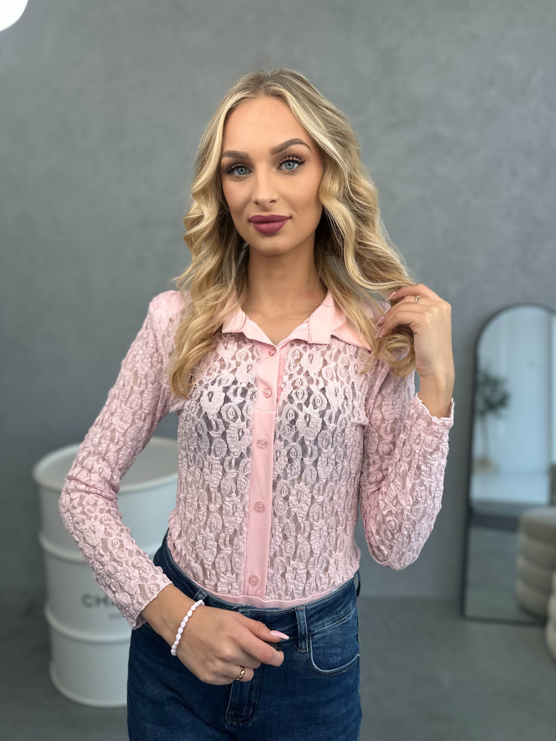 Body Koronkowe Z Kołnierzem Pudrowy Róż