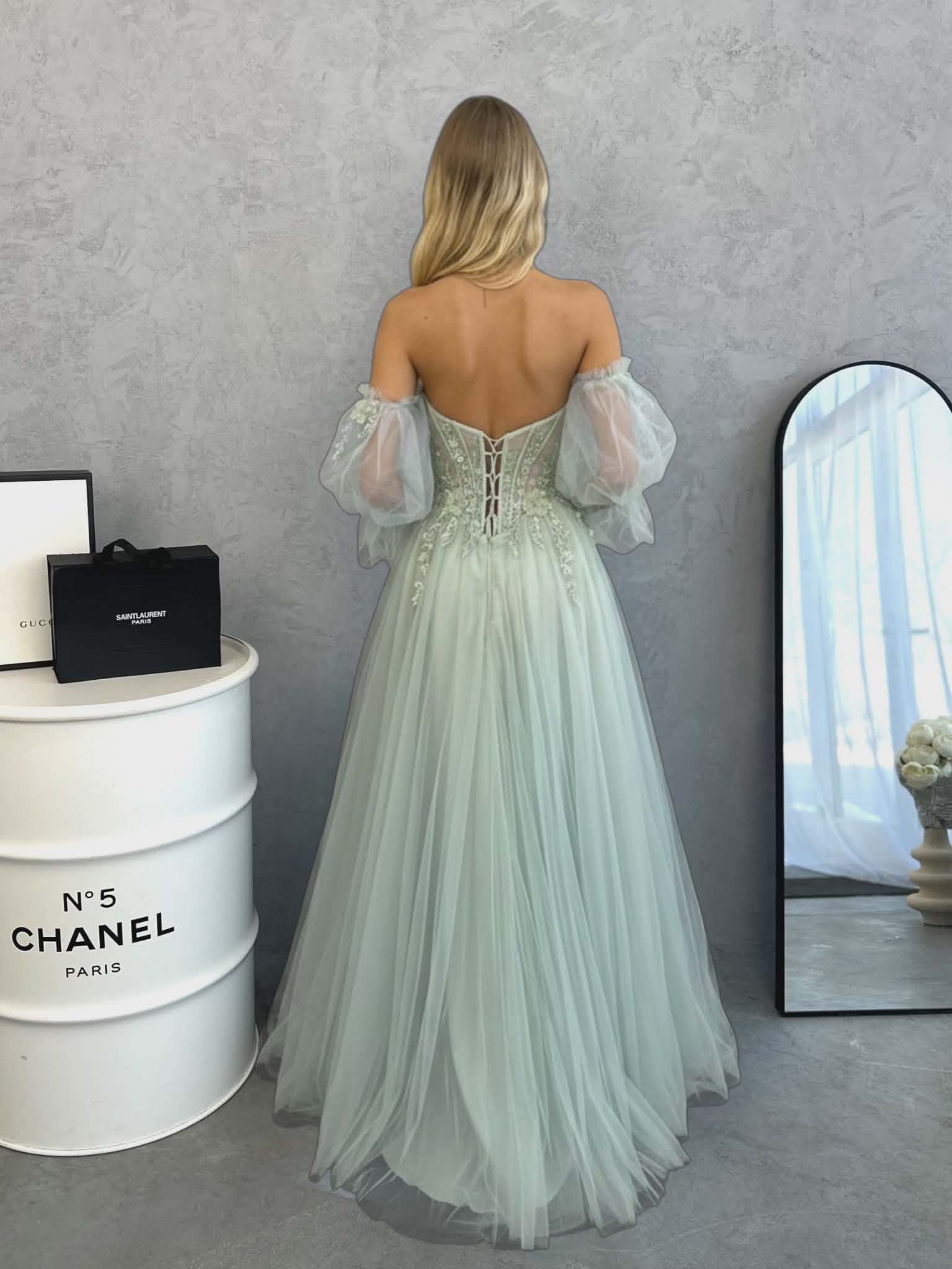 Sukienka Maxi Tiulowa Gorsetowa Lossal Szałwia