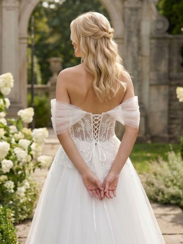 Suknia Ślubna Hiszpanka Tiulowa Sheila Biała