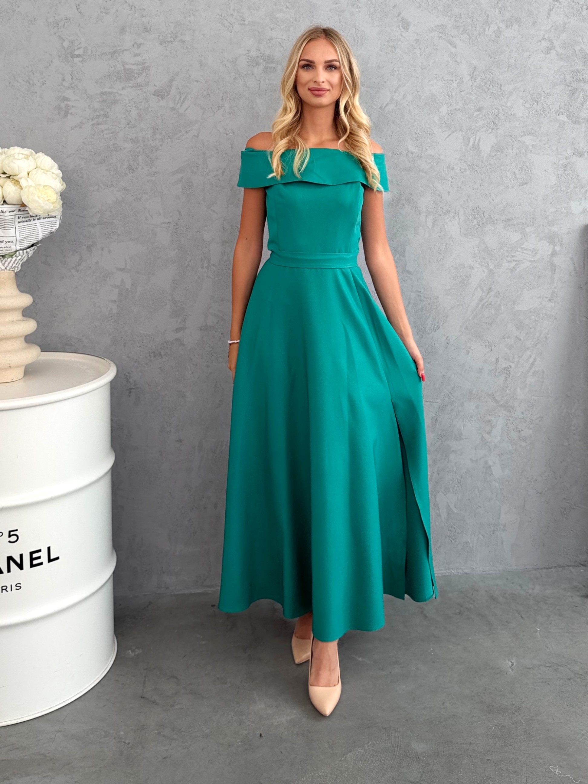 Sukienka Maxi Plus Size Gładka Malika Turkus